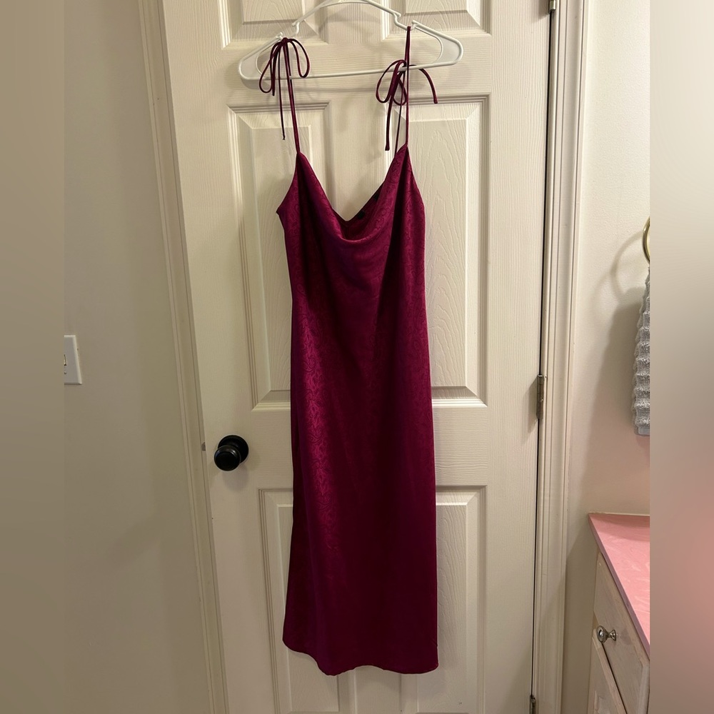 Burgundy Forever 21 Cowl Neck Dress Size Small